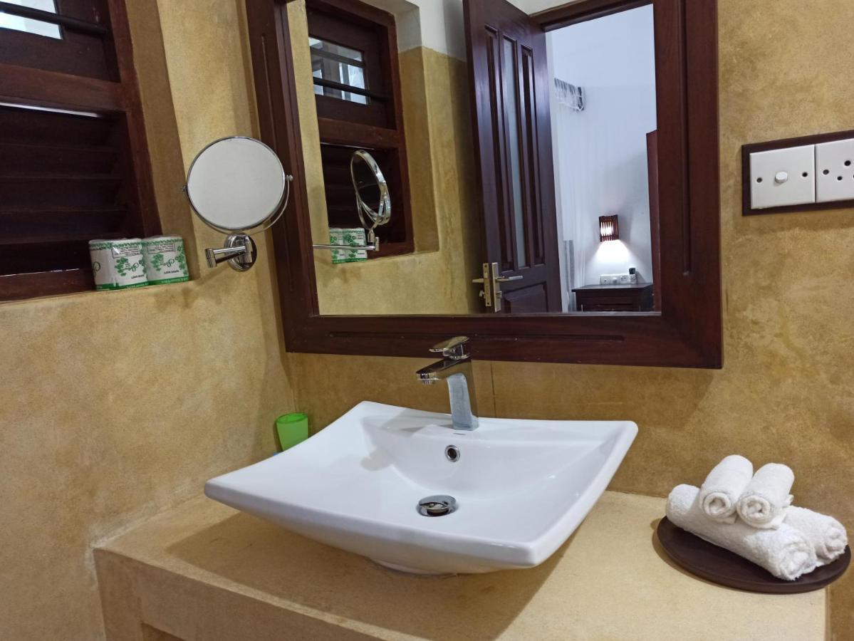 Butterfly Jewel Bed and Breakfast Unawatuna Εξωτερικό φωτογραφία