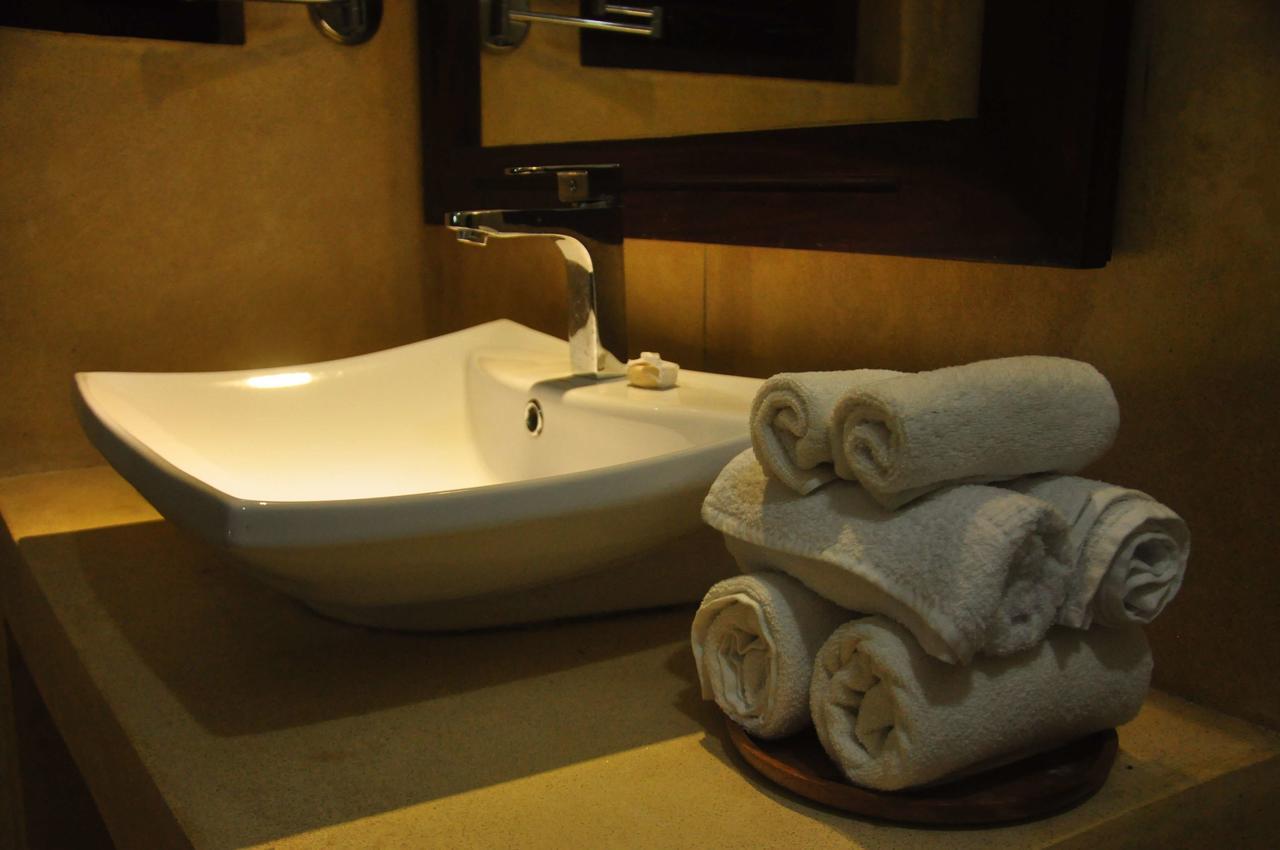 Butterfly Jewel Bed and Breakfast Unawatuna Εξωτερικό φωτογραφία
