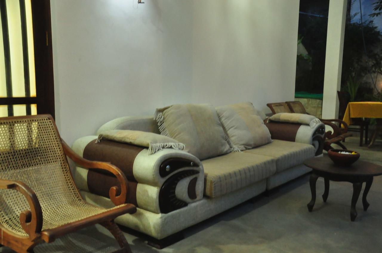 Butterfly Jewel Bed and Breakfast Unawatuna Εξωτερικό φωτογραφία